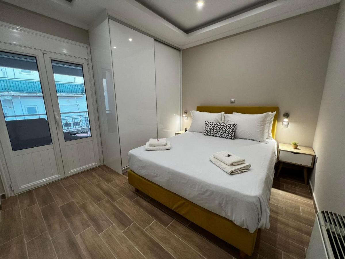 Atlantis Apartments Artemida  Ngoại thất bức ảnh